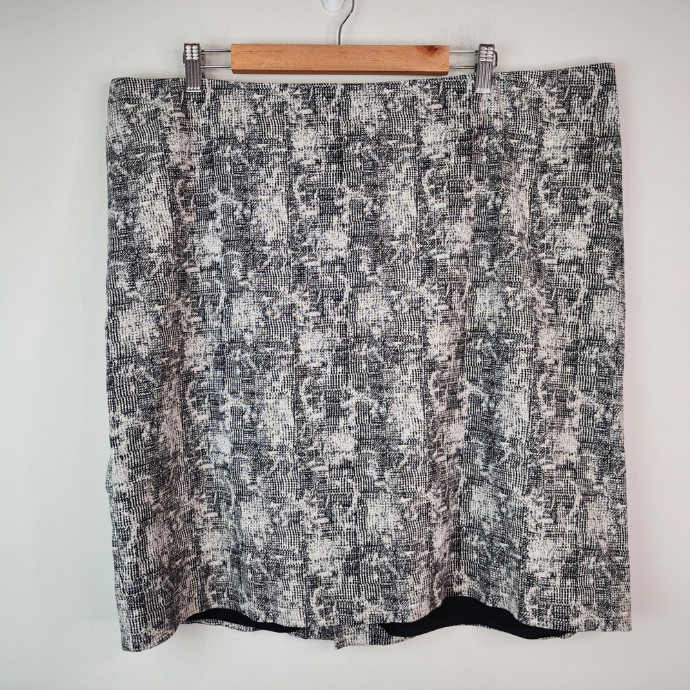 MM LaFleur Noho Pencil Skirt Women's +3 3X Black White Crackle Professional - Picture 2 of 9